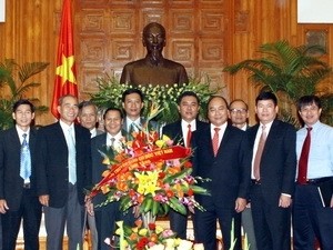 Religious dignitaries praised for great contribution - ảnh 1